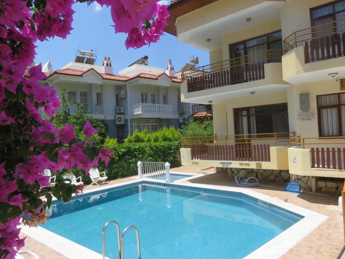 Uestuen Apart Marmaris Exterior photo